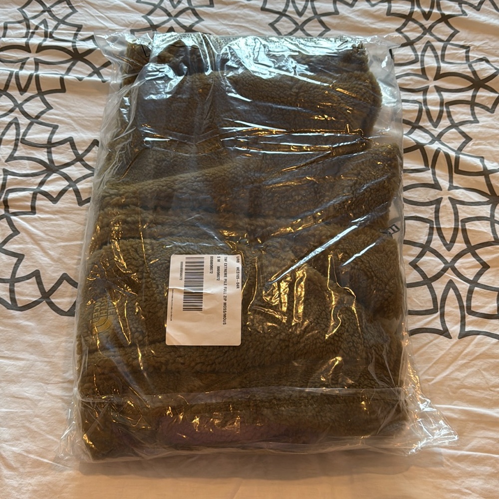 NWT The North Face Extreme Pile Hiking Zip Jacket Moss Green Black Men’s Medium - Picture 5 of 8